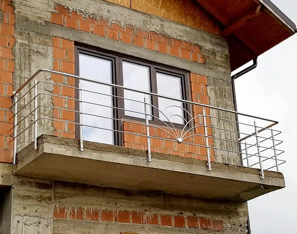Balustradă inox cu model - lucrare Real Inox 1