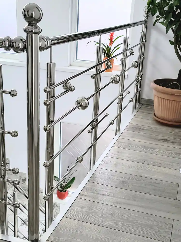 Balustradă inox cu model - lucrare Real Inox 22