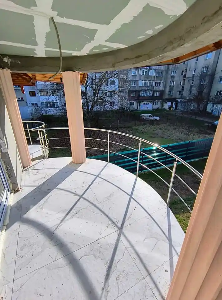 Balustrade inox pentru balcoane în Cotroceni, București - model realizat de Real Inox
