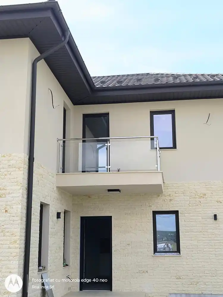 Balustrade inox pentru balcoane în Cernica, Ilfov - model realizat de Real Inox