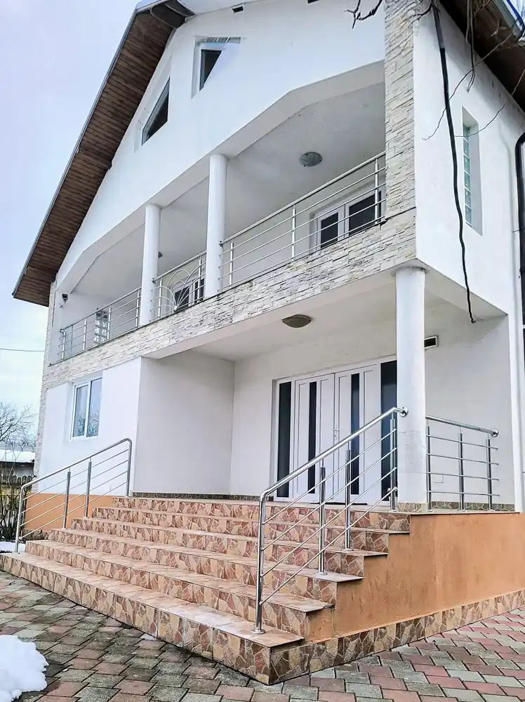 Balustrade inox clasice în Berceni, București - model realizat de Real Inox