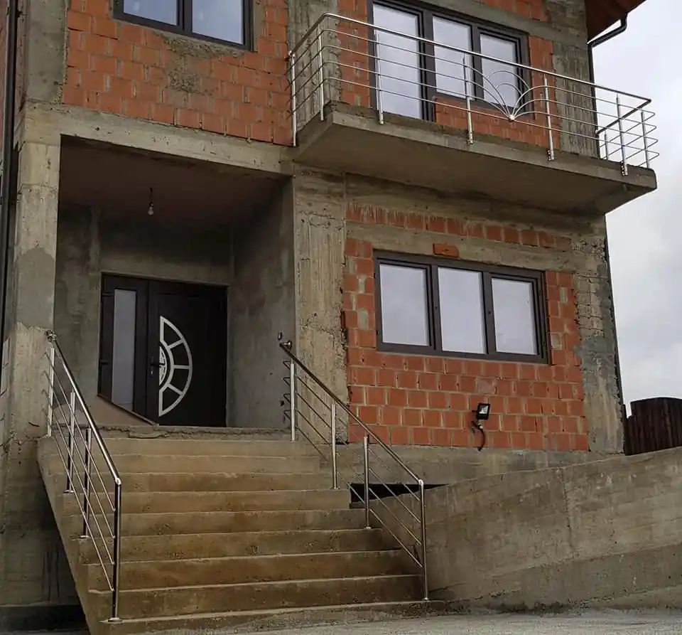 Balustrade inox cu model în Săcele, Brașov - model realizat de Real Inox