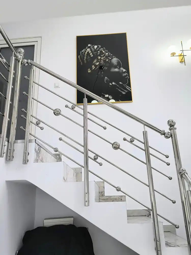 Balustrade inox cu model în Budești, Călărași - model realizat de Real Inox