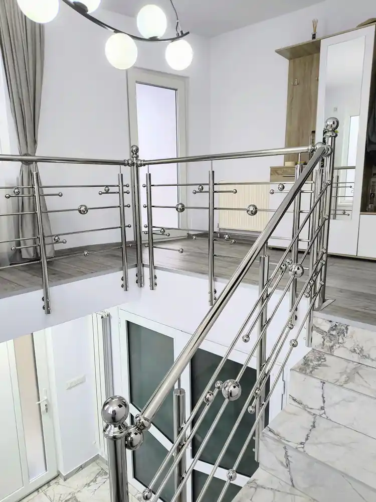 Balustradă inox cu model - lucrare Real Inox 25