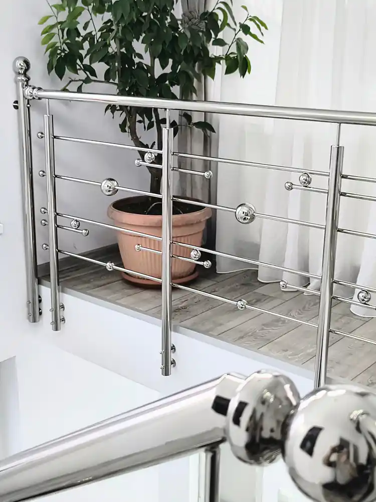 Balustrade inox cu model în Slănic, Prahova - model realizat de Real Inox