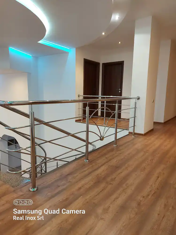 Balustradă inox modernă - lucrare Real Inox 7