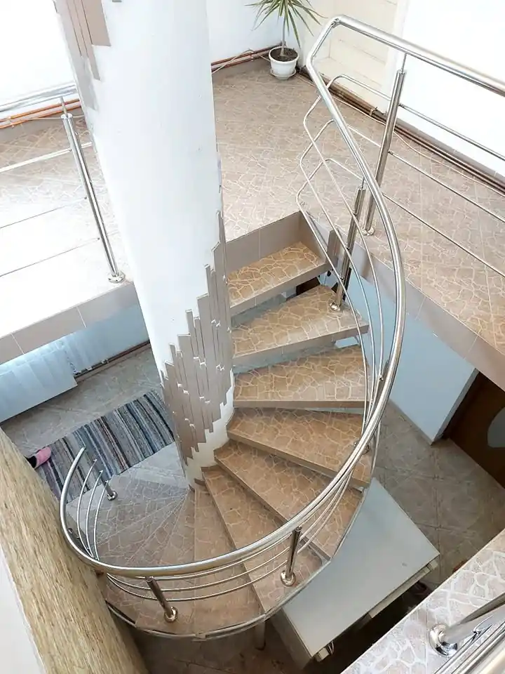 Balustrade inox moderne în Bran, Brașov - model realizat de Real Inox