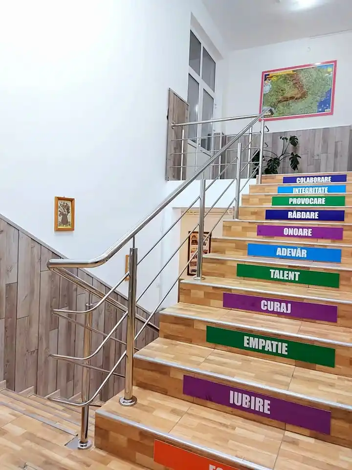 Balustrade inox moderne în Vernești, Buzău - model realizat de Real Inox