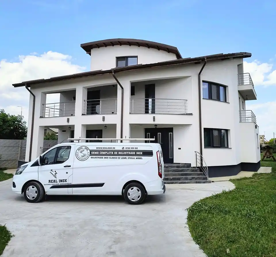 Balustrade inox moderne în Sector 1, București - model realizat de Real Inox