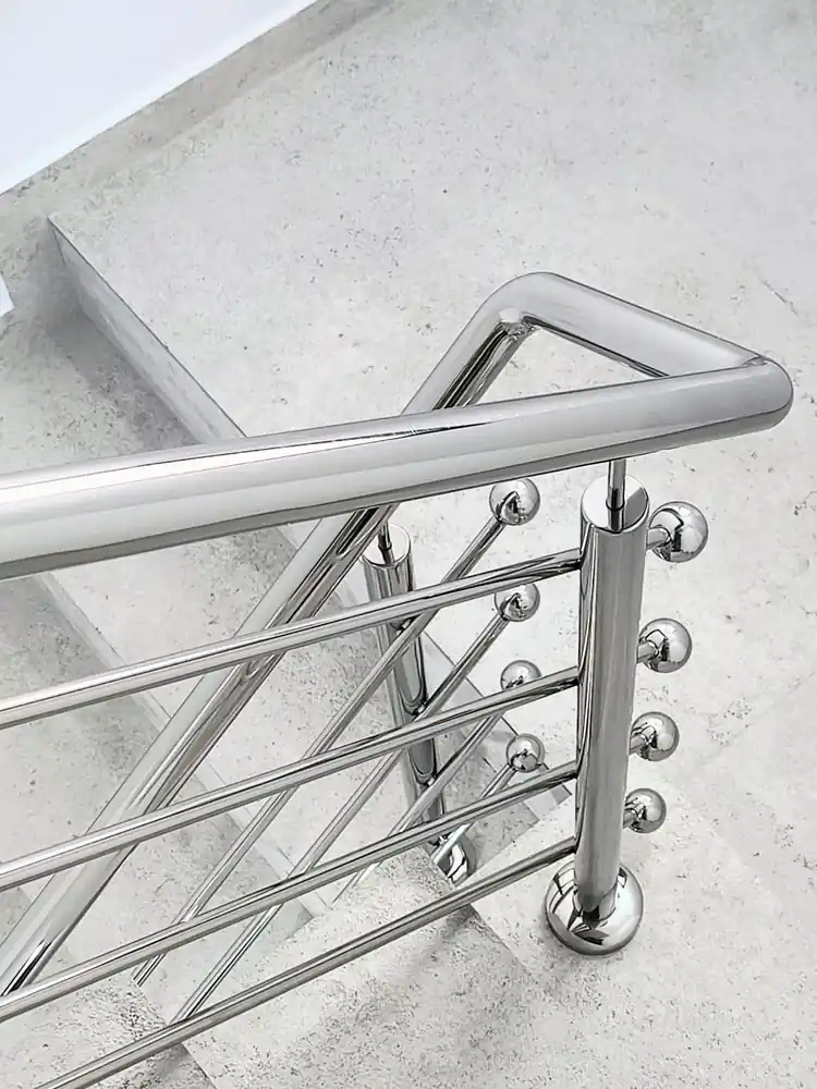 Balustrade inox moderne în Snagov, Ilfov - model realizat de Real Inox