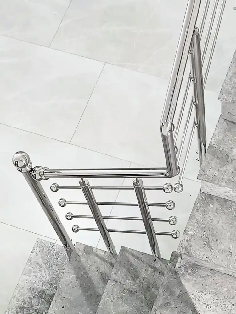 Balustradă inox scări interioare - lucrare Real Inox 19