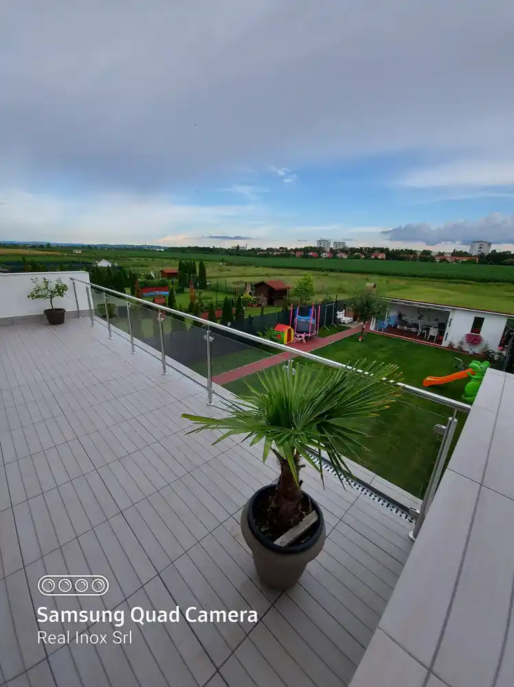 Balustrade inox pentru terase în Azuga, Prahova - model realizat de Real Inox
