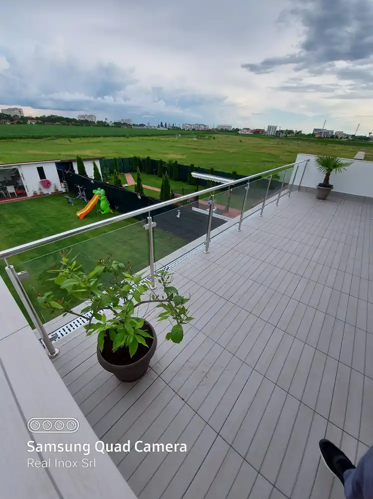 Balustrade inox pentru terase în Cotroceni, București - model realizat de Real Inox