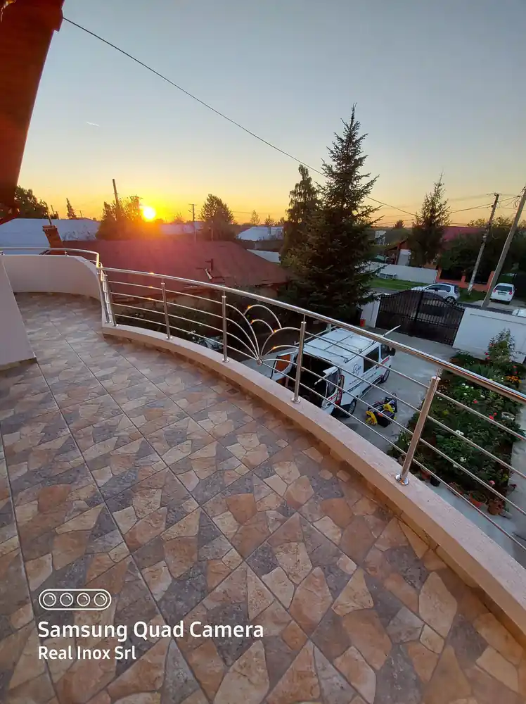 Balustrade inox pentru terase în Cernica, Ilfov - model realizat de Real Inox
