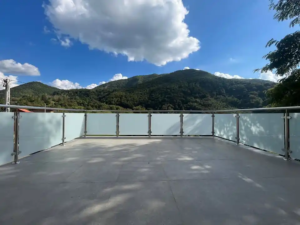 Balustrade inox pentru terase în Slănic, Prahova - model realizat de Real Inox