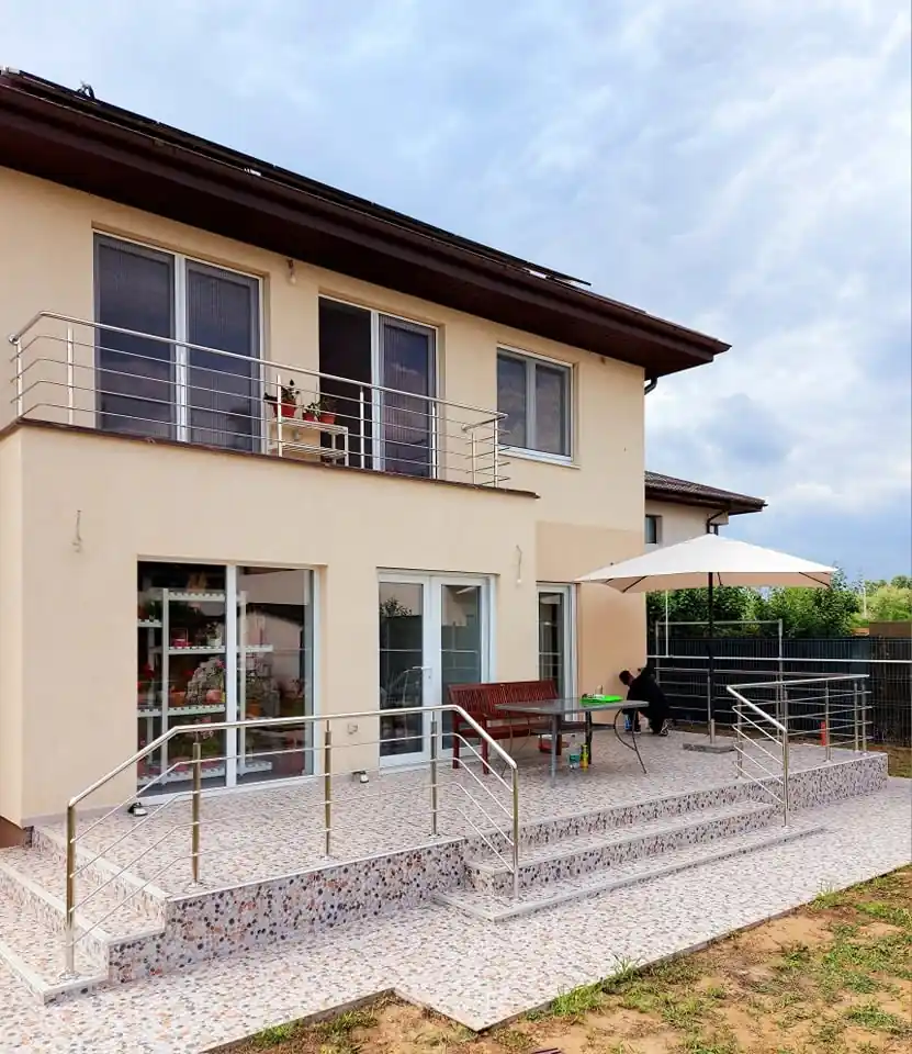 Balustrade inox pentru terase în Pipera, București - model realizat de Real Inox