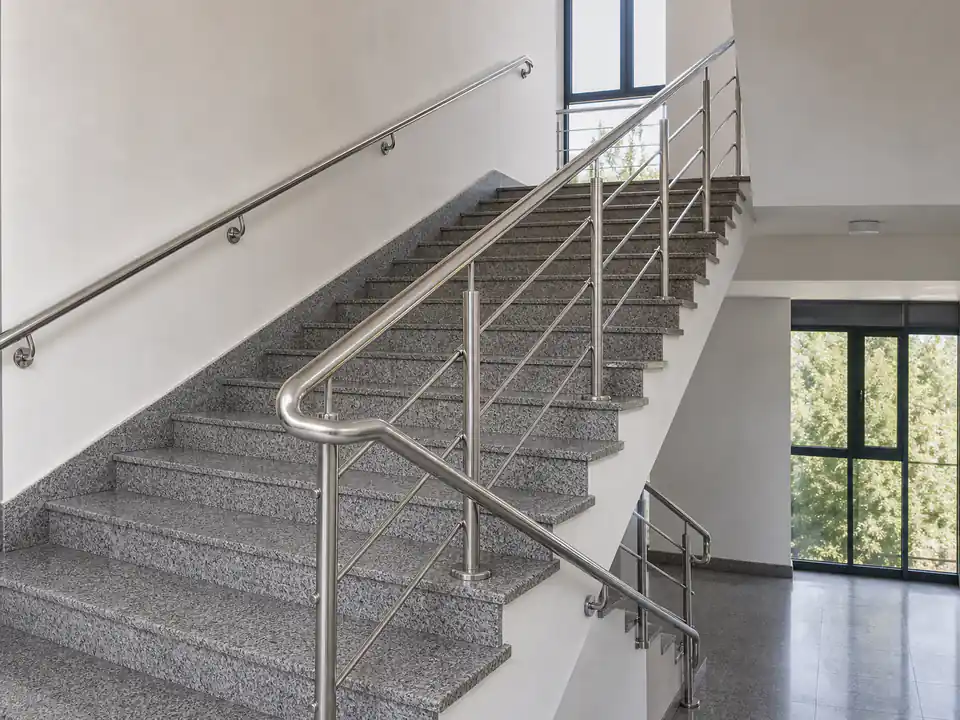 Confecție inox pentru instituție - lucrare Real Inox 4